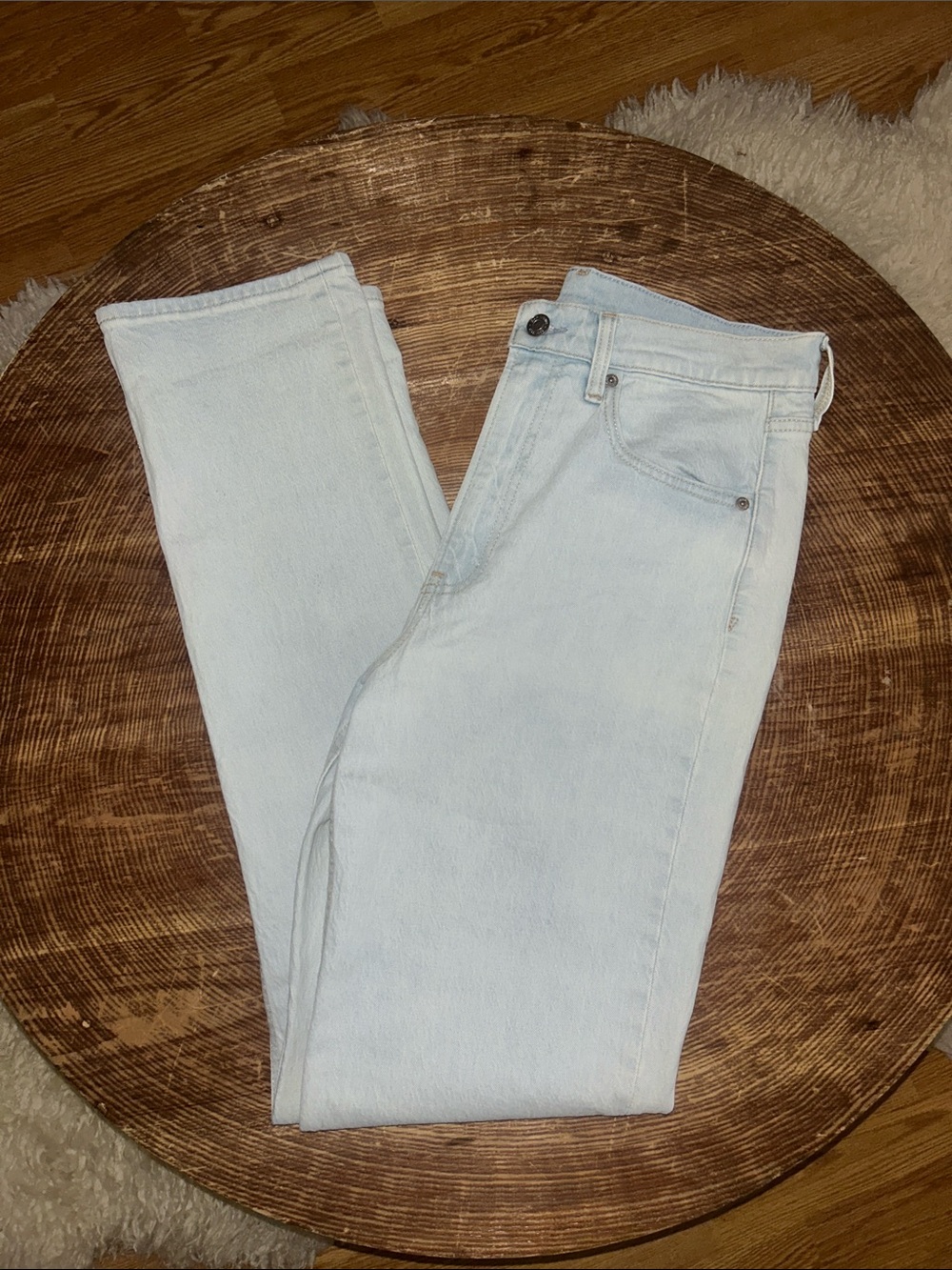 NWOT Women’s Light Wash High Rise Straight-Leg Jeans Size 29| 8T